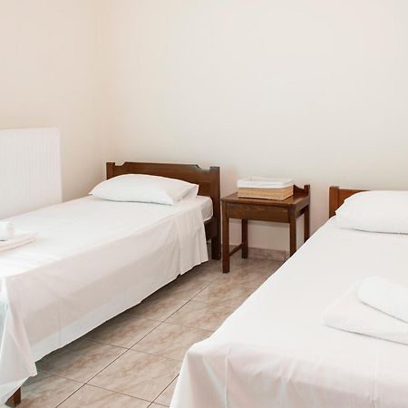 Christina Apartment 키사모스 외부 사진