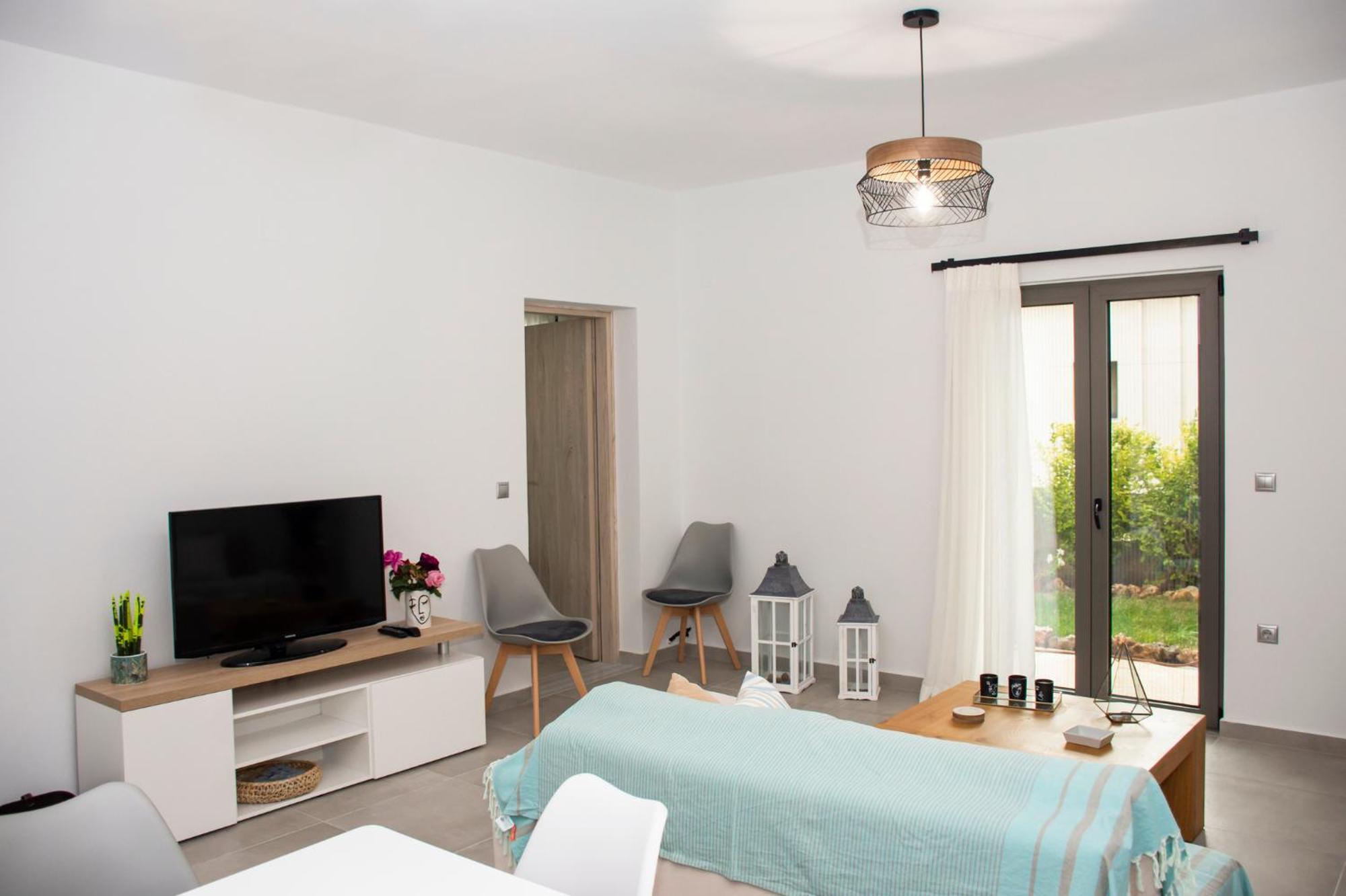 Christina Apartment 키사모스 외부 사진
