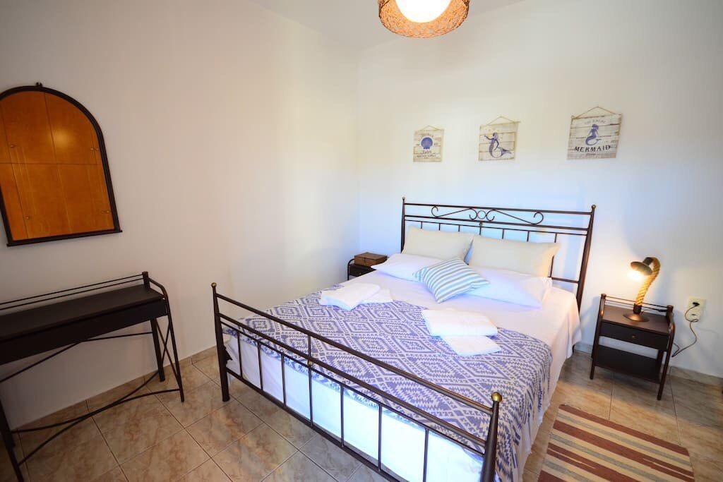 Christina Apartment 키사모스 외부 사진